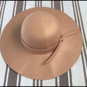 Floppy Hat